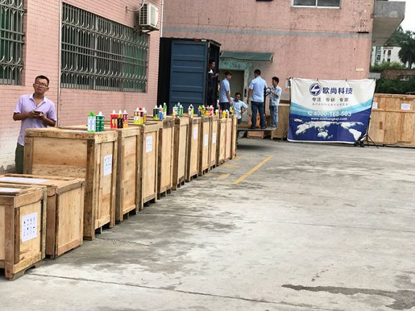  全自動水果貼標設備出貨現場